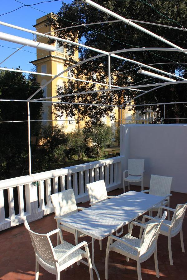 Ferienwohnung Aquarium By The Sea Levanto Exterior foto